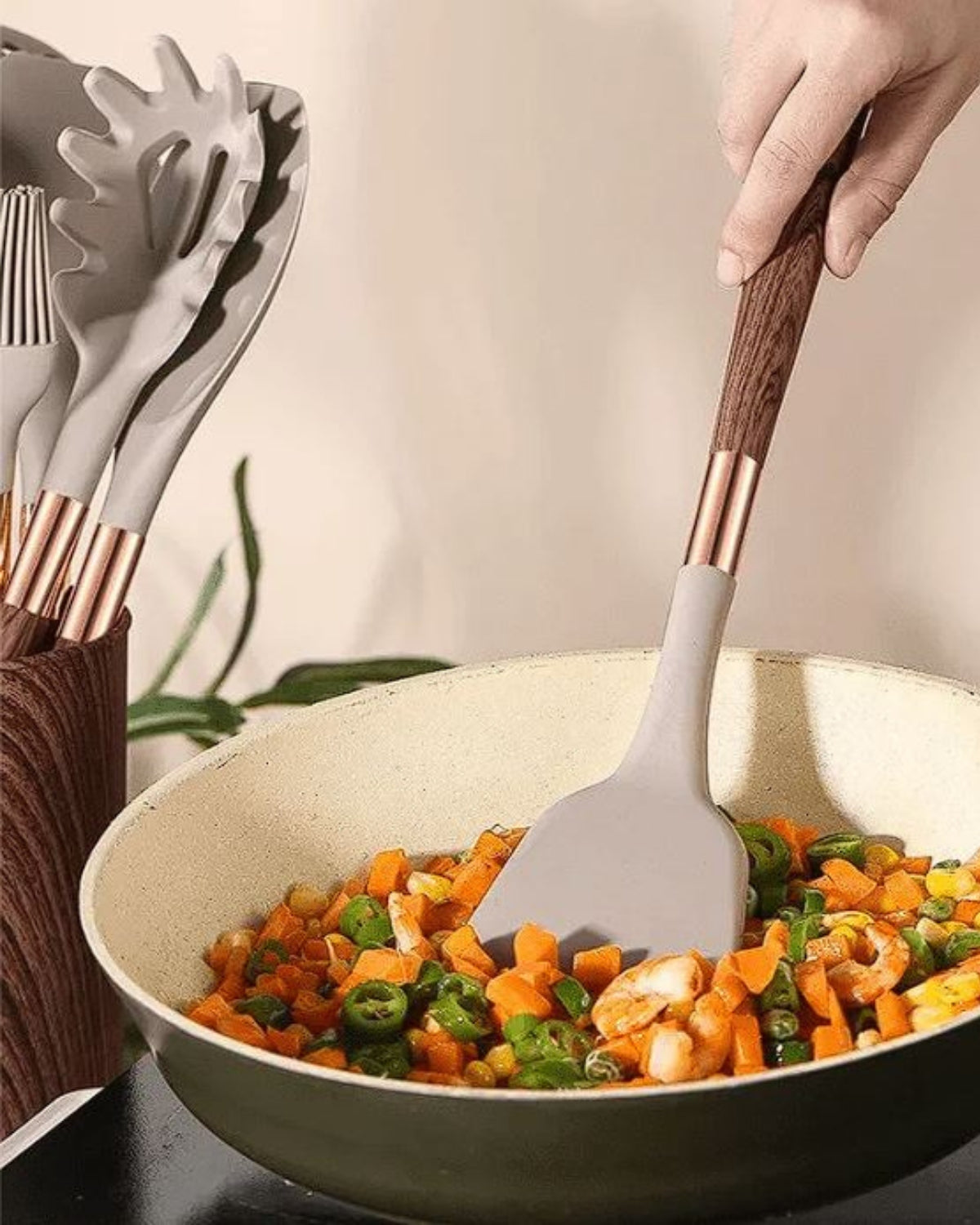 11-Piece Kitchen Utensil Set with Silicone Heads and Gold-Plated Accents – Heat-Resistant Cooking Utensils for All Cookware-3