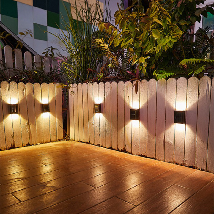 Wireless LED Solar Wall Lights – Deluxe Outdoor Garden Lighting with Energy-Efficient Solar Power