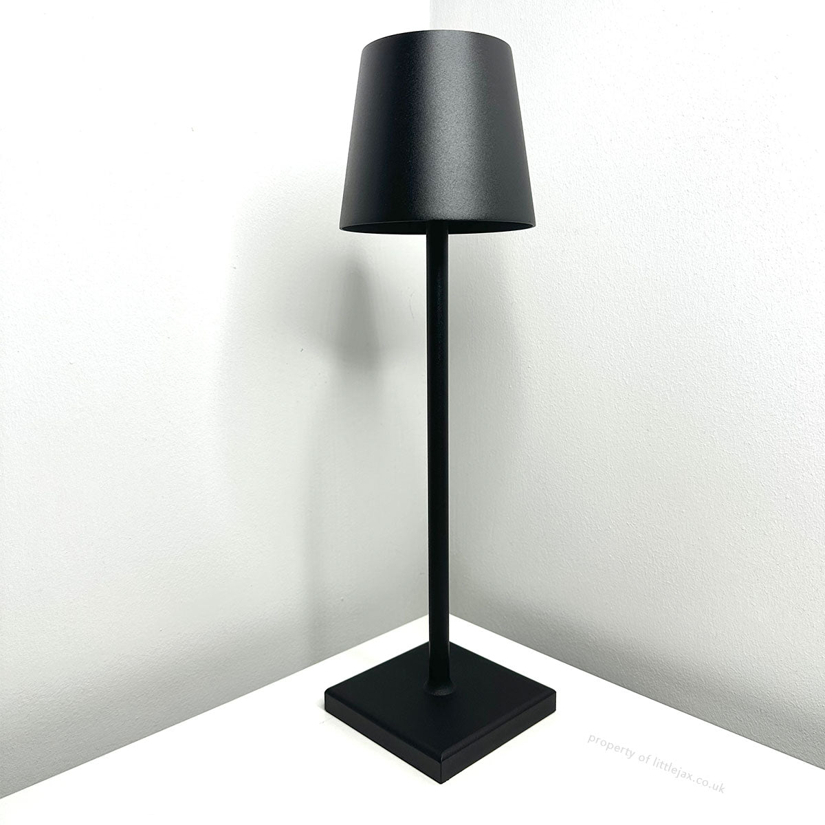 Variant image for Cordless Modern Table Lamp with Adjustable Brightness – Minimalist Design for Home, Office, or Bedside Use-2