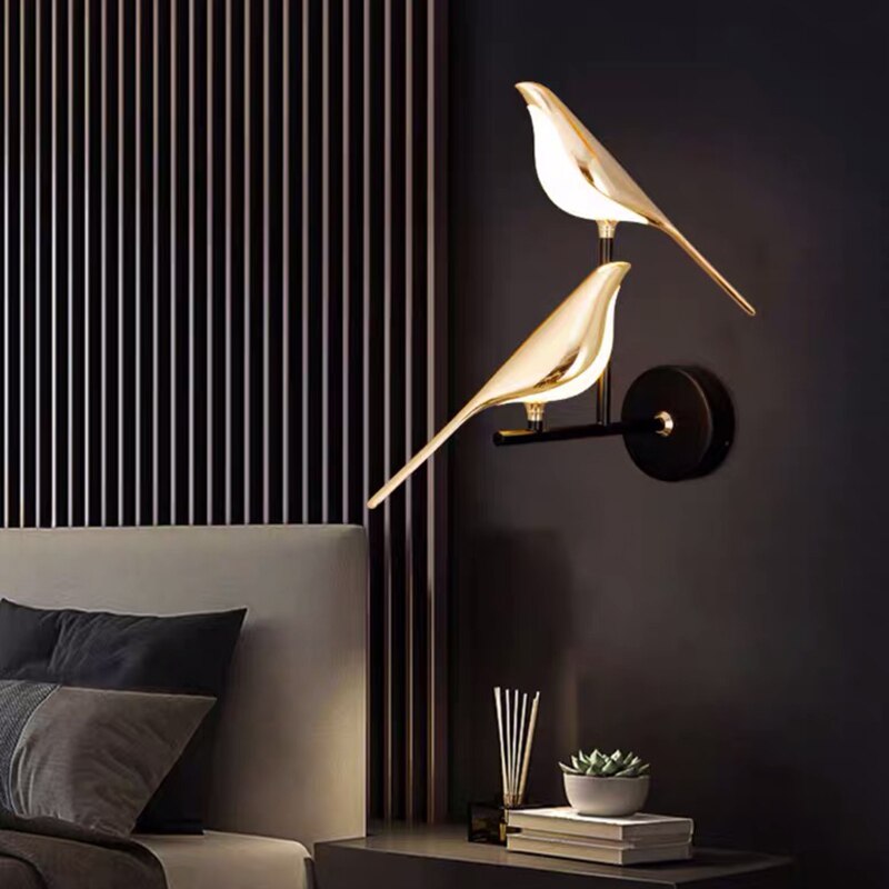 Golden Bird LED Wall Lamp – Creative Parlor and Bedroom Lighting, Decorative Night Light for Living Room and Indoor Spaces